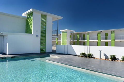 Mackay Oceanside Central Hotel Official - Tweed Heads Accommodation 0