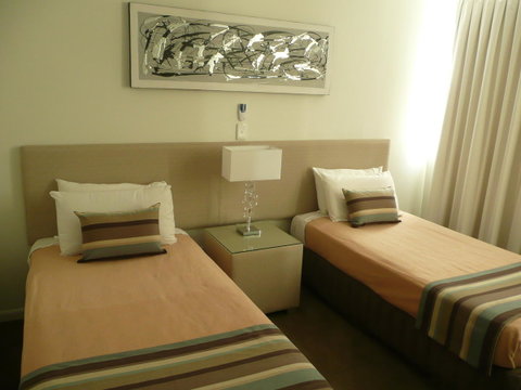 Grosvenor Beachfront Apartments Surfers Paradise - Tweed Heads Accommodation 20
