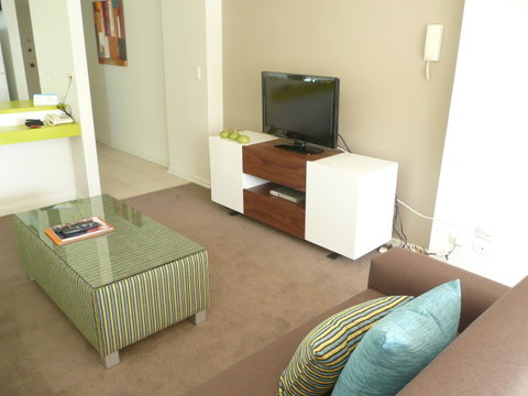 Grosvenor Beachfront Apartments Surfers Paradise - Tweed Heads Accommodation 24