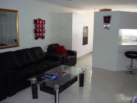 Grosvenor Beachfront Apartments Surfers Paradise - Tweed Heads Accommodation 36