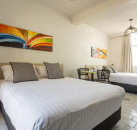 Nightcap at Emerald Star Hotel - Tweed Heads Accommodation