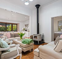 Frangipani House - Tweed Heads Accommodation