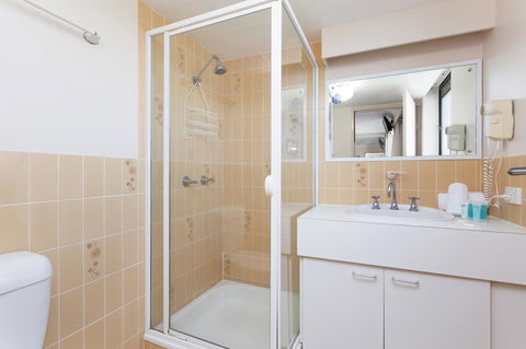 Capricornia Apartments - Tweed Heads Accommodation 9