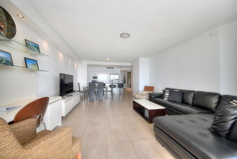 The Towers Of Chevron Renaissance - Holidays Gold Coast - Tweed Heads Accommodation 21