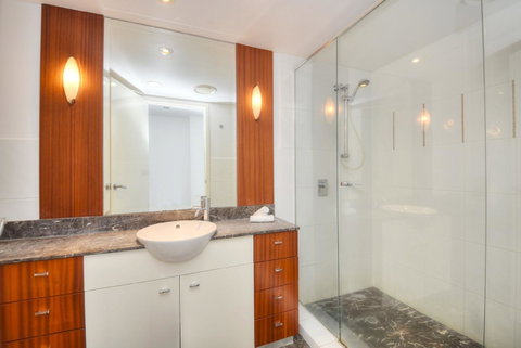 The Towers Of Chevron Renaissance - Holidays Gold Coast - Tweed Heads Accommodation 17