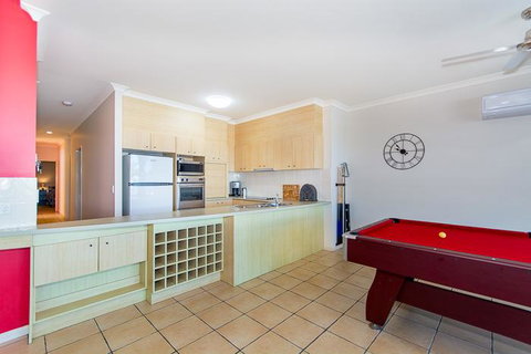 Hepburn Holiday Haven - Tweed Heads Accommodation 13