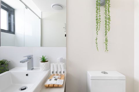 Sunset Retreat Mooloolaba - Tweed Heads Accommodation 25