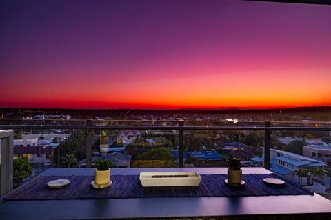 Sunset Retreat Mooloolaba - Tweed Heads Accommodation 0
