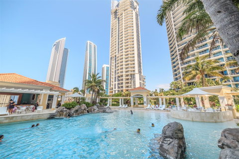 Towers Of Chevron - Private Apartment - Tweed Heads Accommodation 0