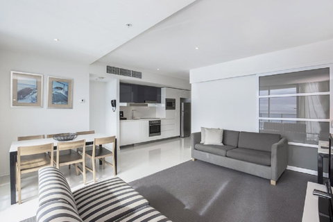 Gold Coast Private Apartments - H Residences, Surfers Paradise - Tweed Heads Accommodation 20