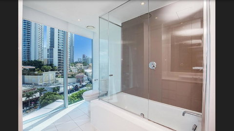 Gold Coast Private Apartments - H Residences, Surfers Paradise - Tweed Heads Accommodation 36