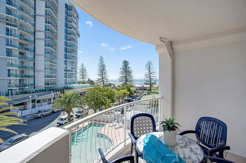 Kirra Beach Apartments - Tweed Heads Accommodation 16