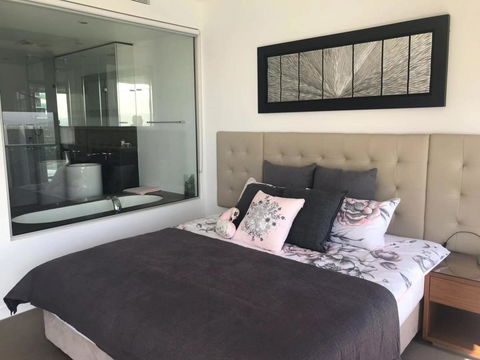 Luxury 3 Bedroom In Heart Of Broadbeach - Tweed Heads Accommodation 16