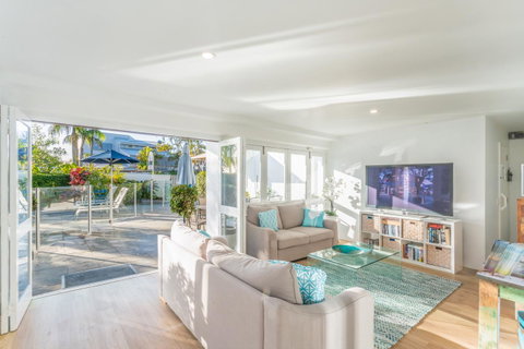 Noosa Boutique Apartments & Elkhorn Villas - Tweed Heads Accommodation 3