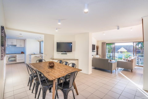 Noosa Boutique Apartments & Elkhorn Villas - Tweed Heads Accommodation 20