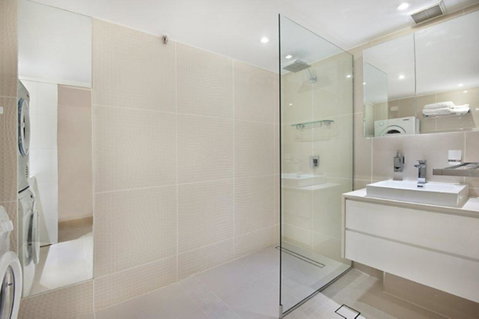 Surfers International Apartments - Tweed Heads Accommodation 12