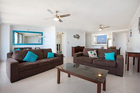 Surfers International Apartments - Tweed Heads Accommodation 11
