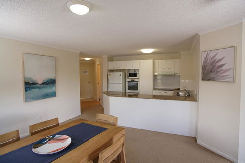 San Marino By The Sea Apartments - Tweed Heads Accommodation 9