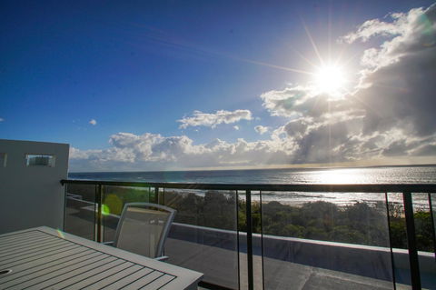 San Marino By The Sea Apartments - Tweed Heads Accommodation 1