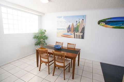 San Marino By The Sea Apartments - Tweed Heads Accommodation 5