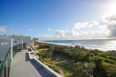 San Marino By The Sea Apartments - Tweed Heads Accommodation 33