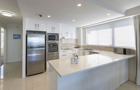 South Pacific Plaza - Official - Tweed Heads Accommodation 1