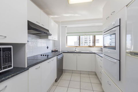 South Pacific Plaza - Official - Tweed Heads Accommodation 20