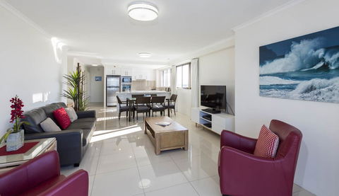 South Pacific Plaza - Official - Tweed Heads Accommodation 3