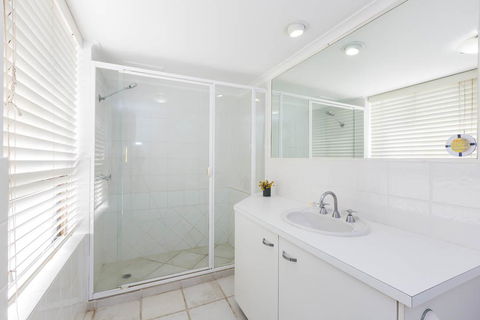 South Pacific Plaza - Official - Tweed Heads Accommodation 30