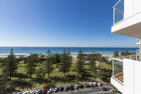 South Pacific Plaza - Official - Tweed Heads Accommodation 13