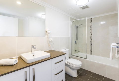 South Pacific Plaza - Official - Tweed Heads Accommodation 8