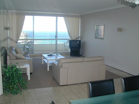 Golden Gate Resort - Tweed Heads Accommodation 9