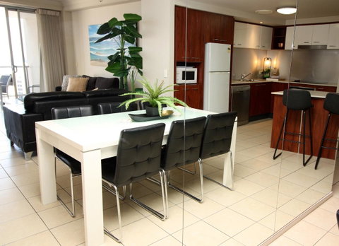 PeepSleep Chevron Towers - Tweed Heads Accommodation 14