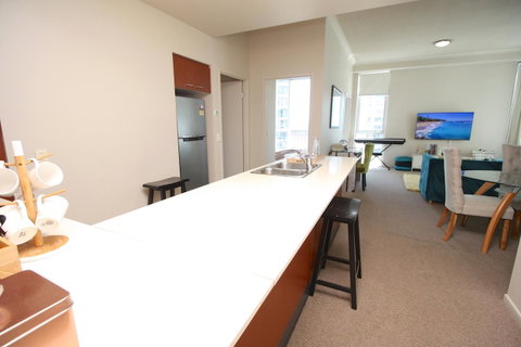 PeepSleep Chevron Towers - Tweed Heads Accommodation 3