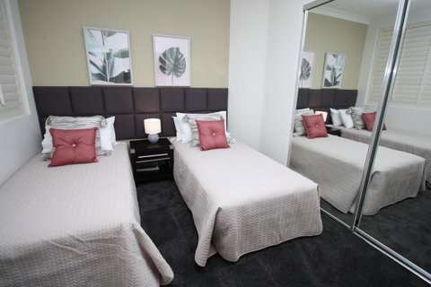 PeepSleep Chevron Towers - Tweed Heads Accommodation 23