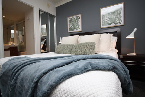 PeepSleep Chevron Towers - Tweed Heads Accommodation 9