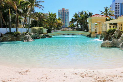 PeepSleep Chevron Towers - Tweed Heads Accommodation 12