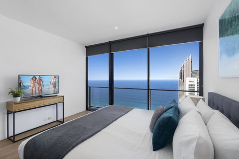 Circle On Cavill - Gclr - Tweed Heads Accommodation 15
