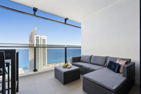 Circle On Cavill - Gclr - Tweed Heads Accommodation 33