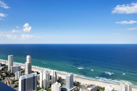 Circle On Cavill - Gclr - Tweed Heads Accommodation 28