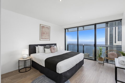 Circle On Cavill - Gclr - Tweed Heads Accommodation 39