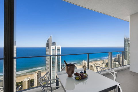 Circle On Cavill - Gclr - Tweed Heads Accommodation 23