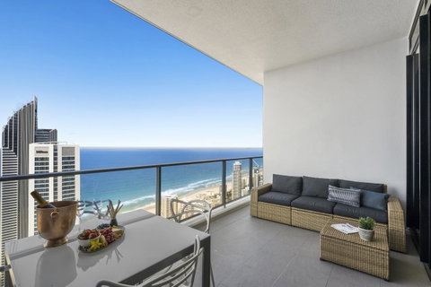 Circle On Cavill - Gclr - Tweed Heads Accommodation 11