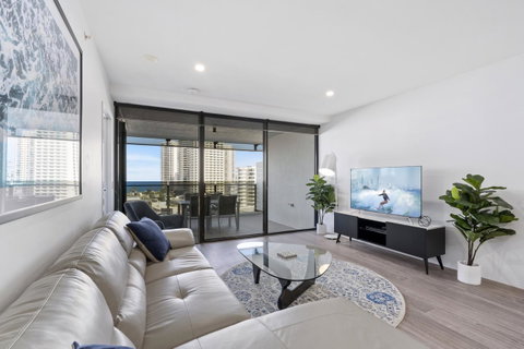 Circle On Cavill - Gclr - Tweed Heads Accommodation 6