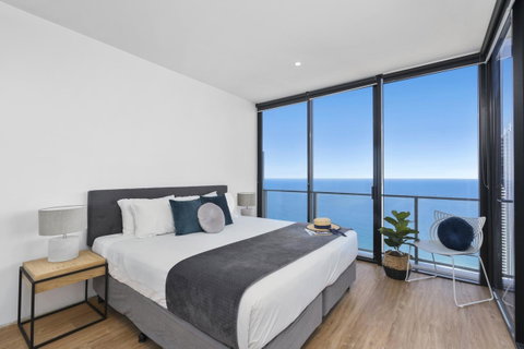 Circle On Cavill - Gclr - Tweed Heads Accommodation 24