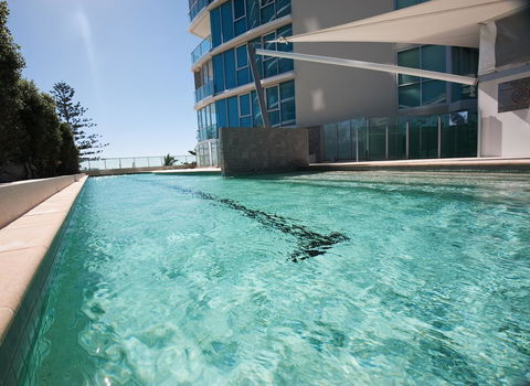 Reflection On The Sea - Tweed Heads Accommodation 30