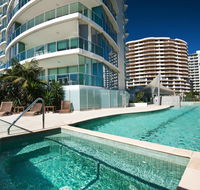 Reflection on the Sea - Tweed Heads Accommodation