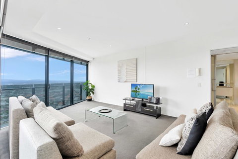 Circle On Cavill, Apartments And Sub Penthouses - We Accommodate - Tweed Heads Accommodation 13
