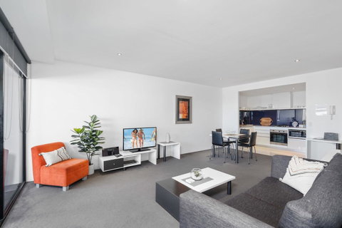 Circle On Cavill, Apartments And Sub Penthouses - We Accommodate - Tweed Heads Accommodation 6