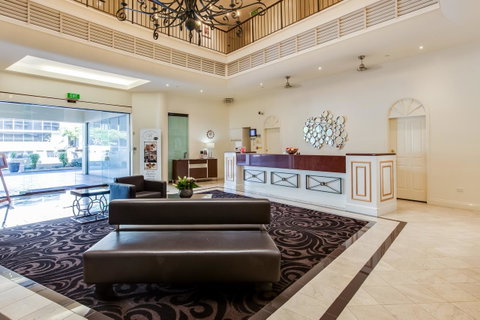 Central Cosmo Apartment Hotel - Tweed Heads Accommodation 6
